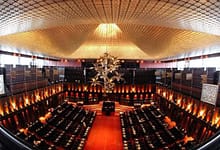 புதிய நாடாளுமன்றத்தின் முதல் நாள்